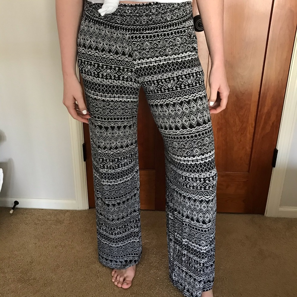 Printed Flowy Pants